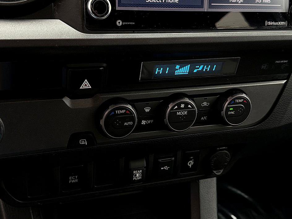 Used 2021 Toyota Tacoma TRD Sport image 16