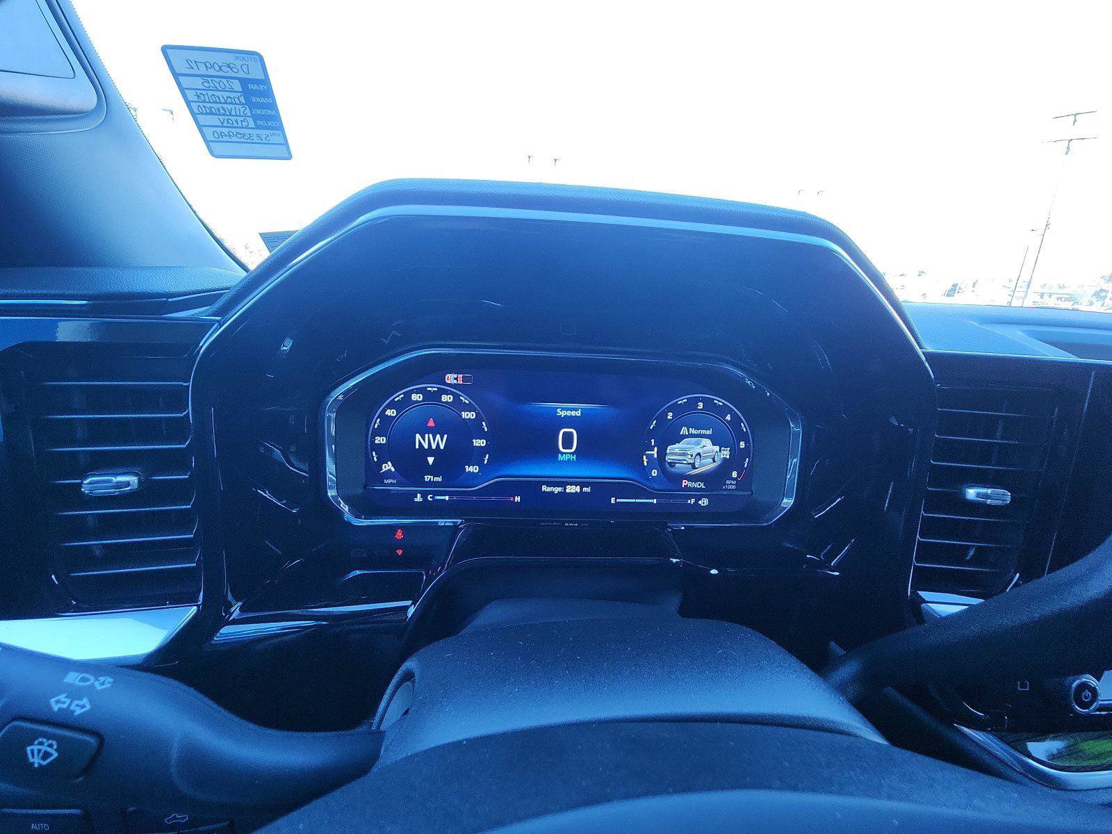 New 2025 Chevrolet Silverado 1500 LT image 16