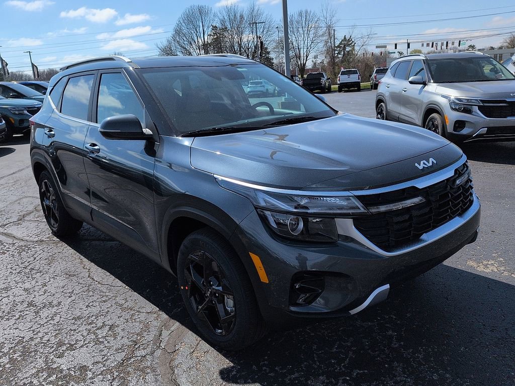 New 2026 Kia Seltos EX