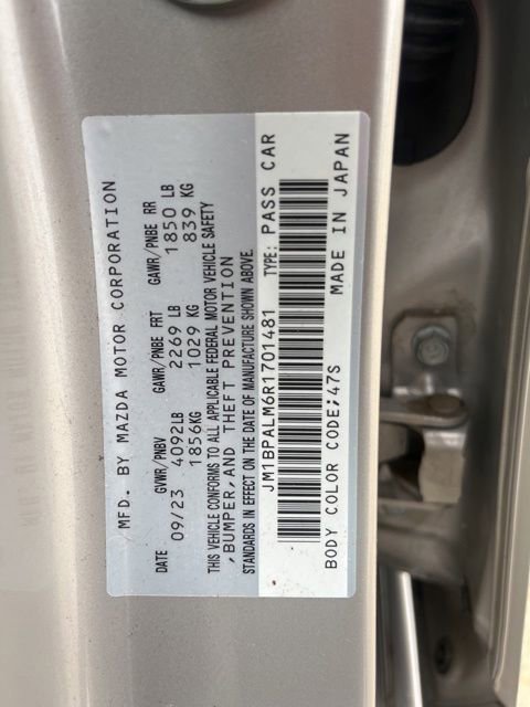 Used 2024 MAZDA MAZDA3 s FWD image 23