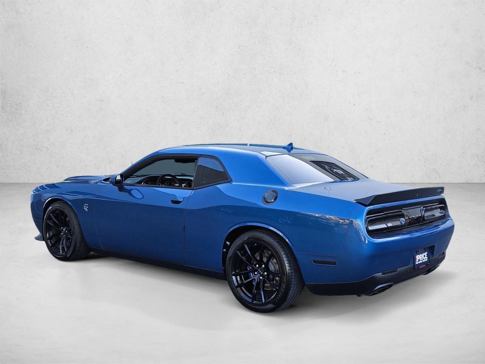 Used 2023 Dodge Challenger SRT Hellcat RWD image 7