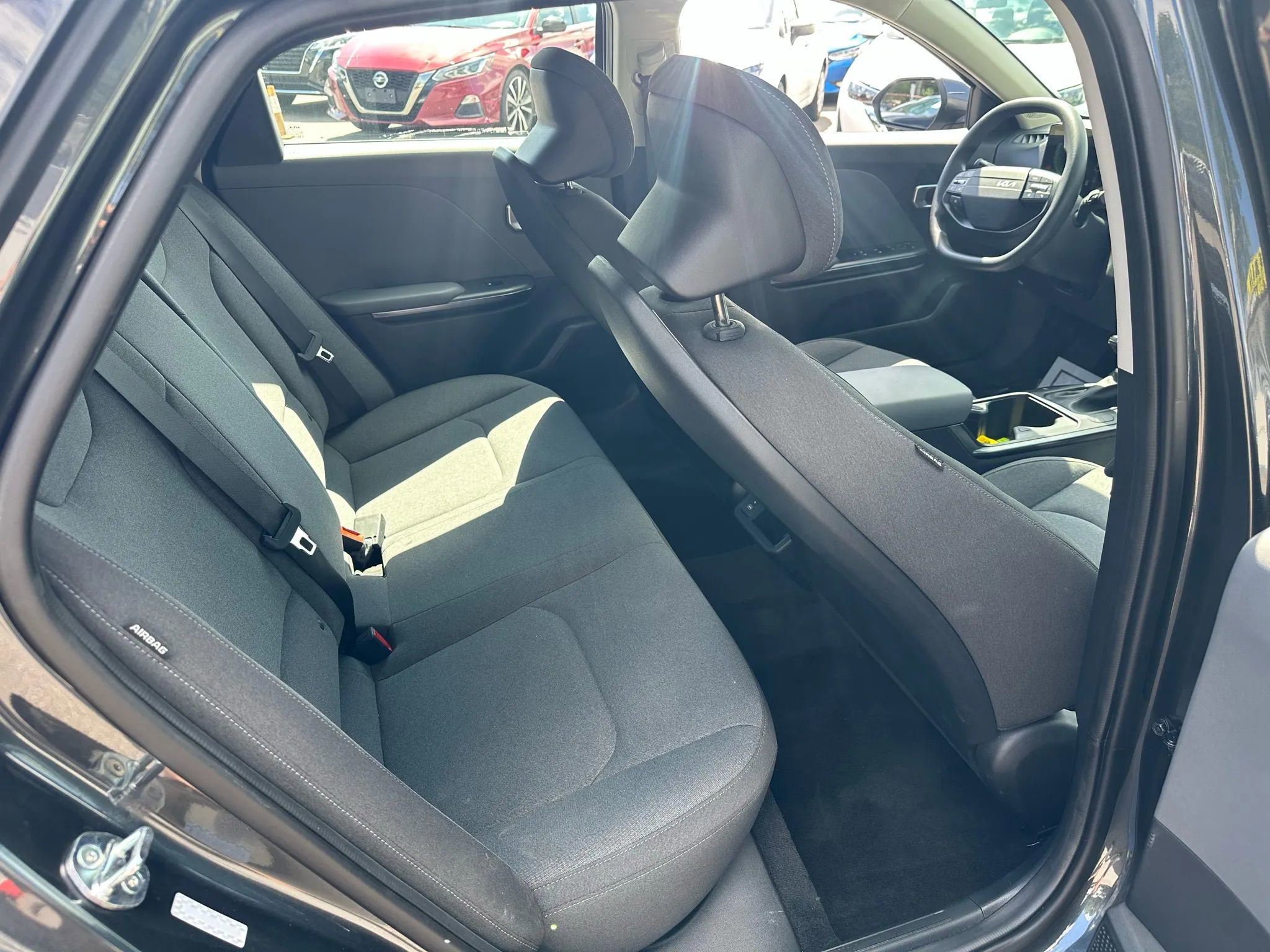 Used 2025 Kia K4 image 16