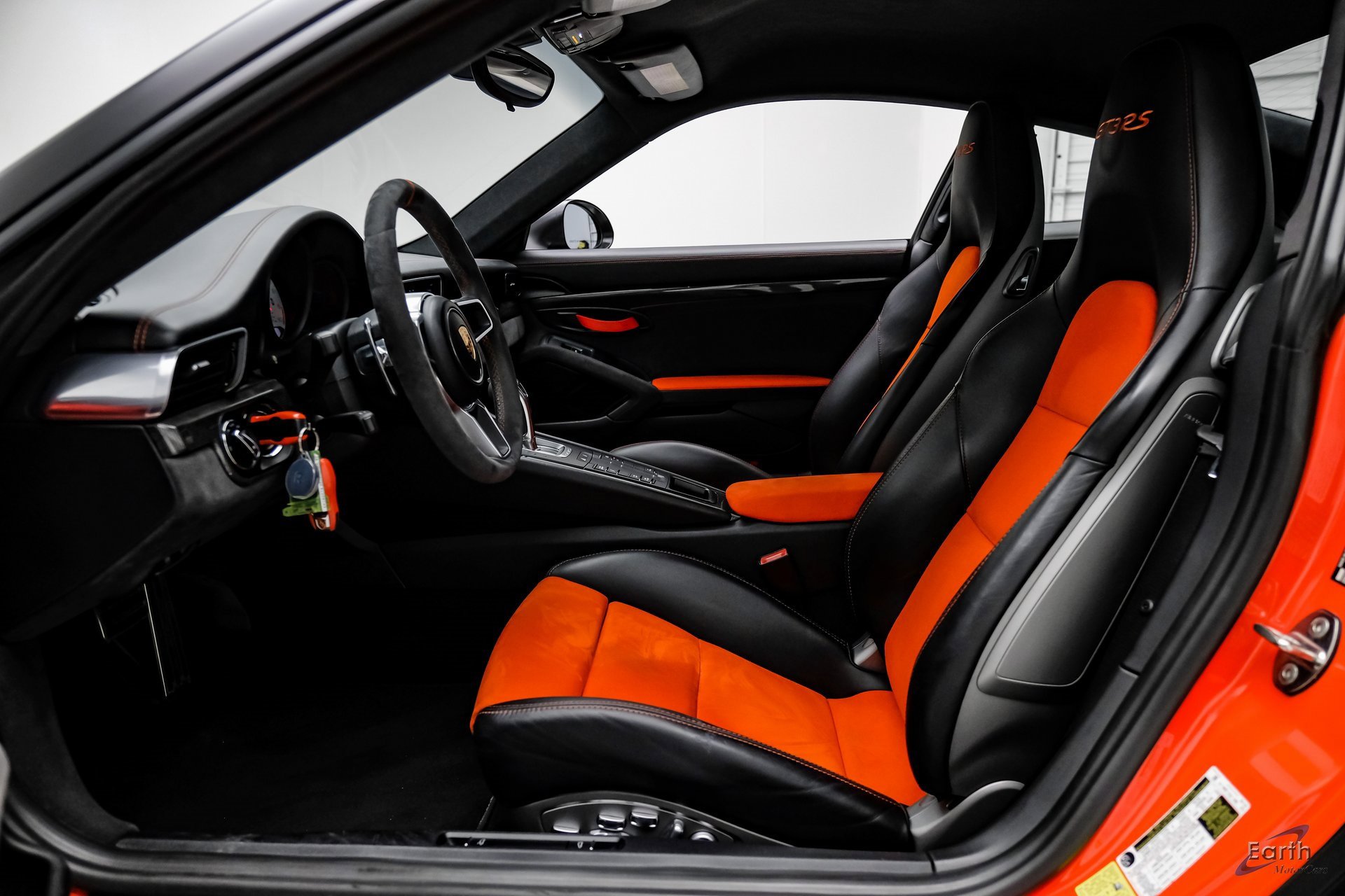 Used 2016 Porsche 911 GT3 RS image 32