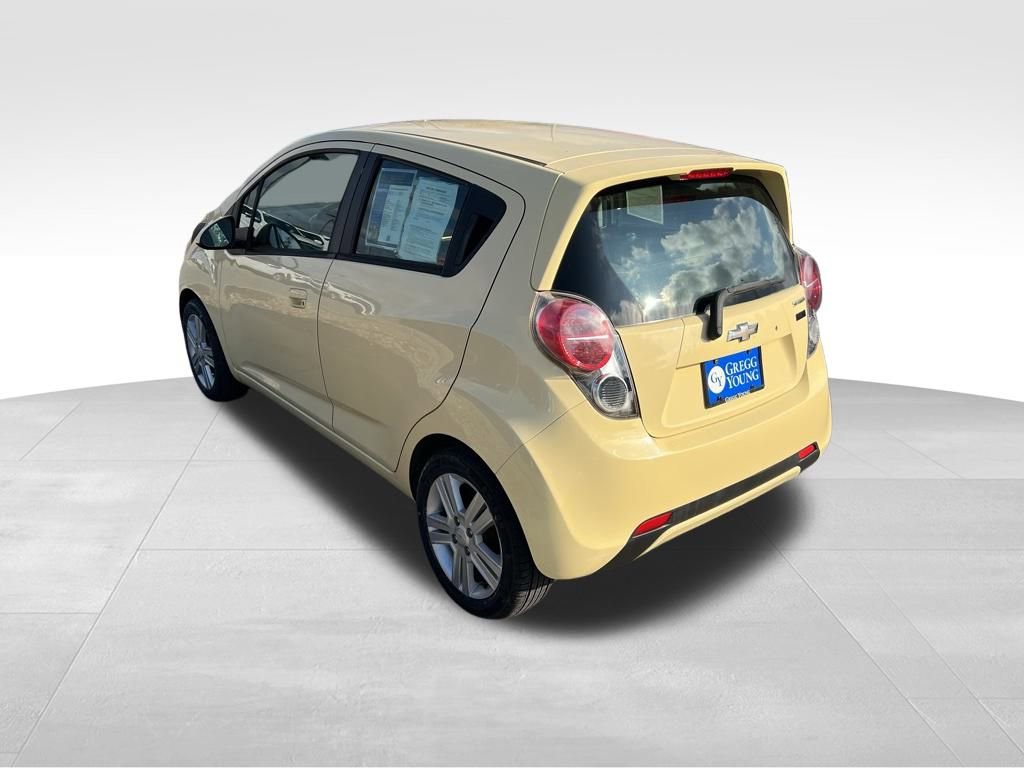 Used 2014 Chevrolet Spark LT image 4