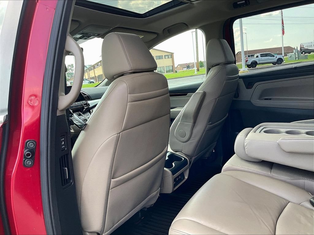 Certified 2022 Honda Odyssey Touring image 27