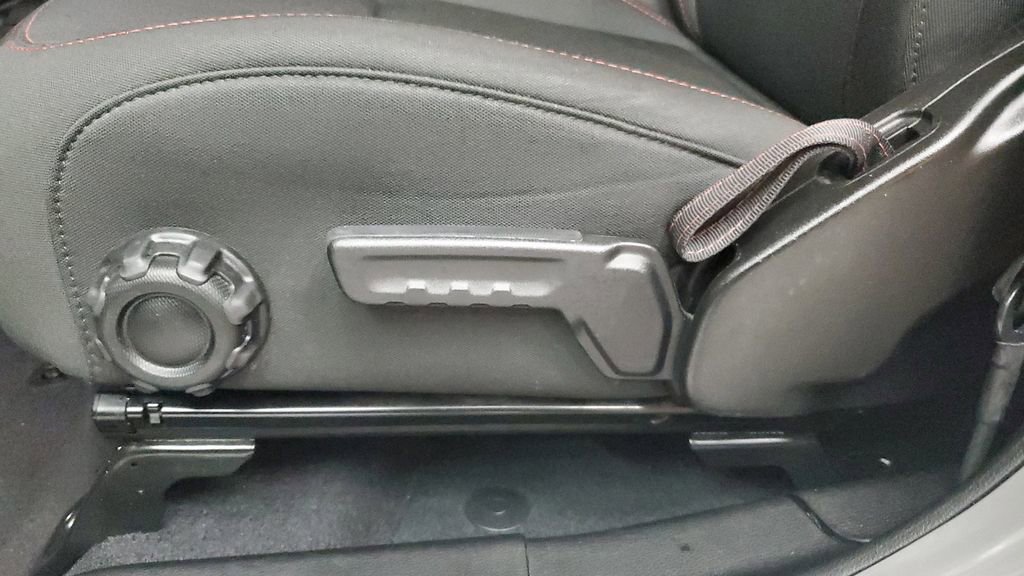 Used 2022 Jeep Wrangler Unlimited Rubicon image 23