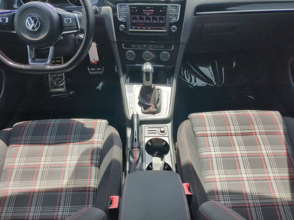 Used 2017 Volkswagen GTI S FWD image 13