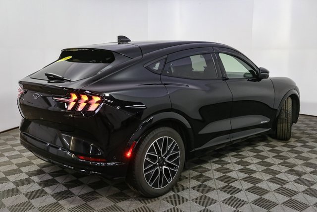 Used 2024 Ford Mustang Mach-E Premium image 11