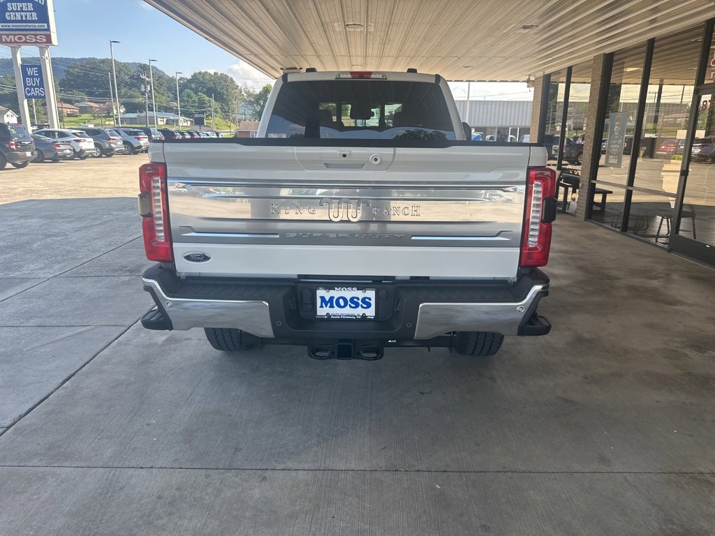 New 2025 Ford F350 King Ranch w/ Chrome Package image 5