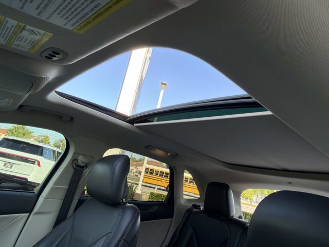 Used 2017 Lincoln MKC Reserve AWD/4WD image 32