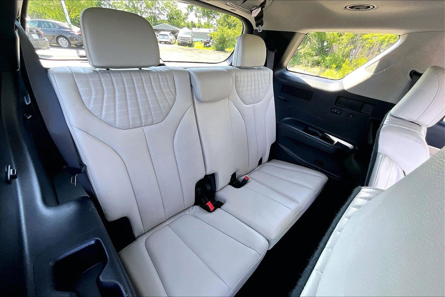 Used 2023 Hyundai Palisade Limited AWD/4WD image 25