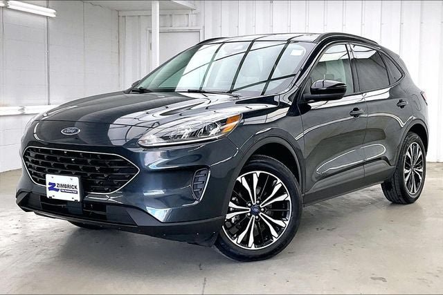 Used 2022 Ford Escape SE w/ SE Sport Appearance Package AWD/4WD image 2