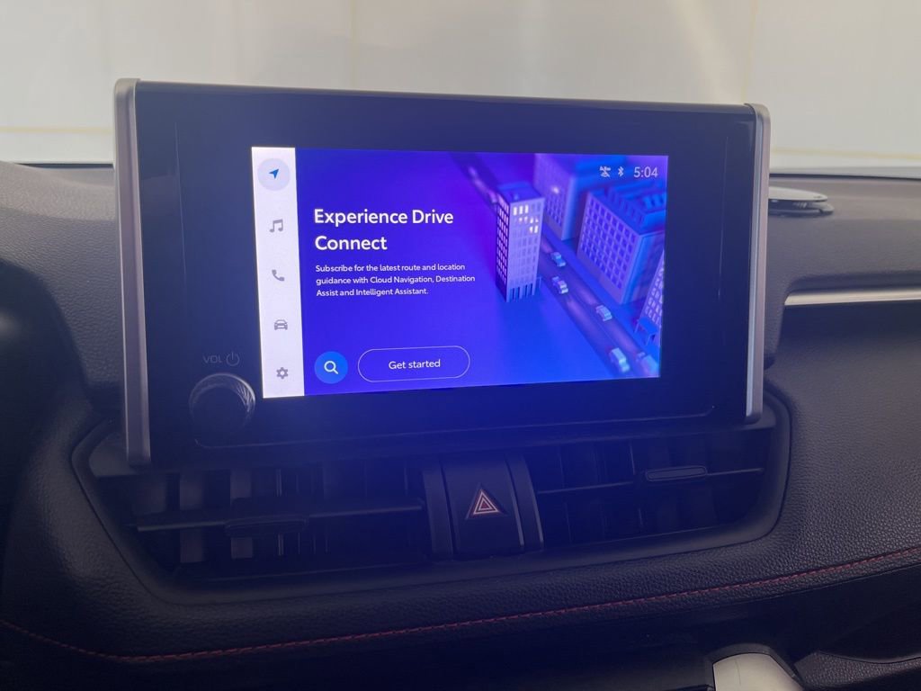 Used 2023 Toyota RAV4 SE w/ Weather & Moonroof Package image 67