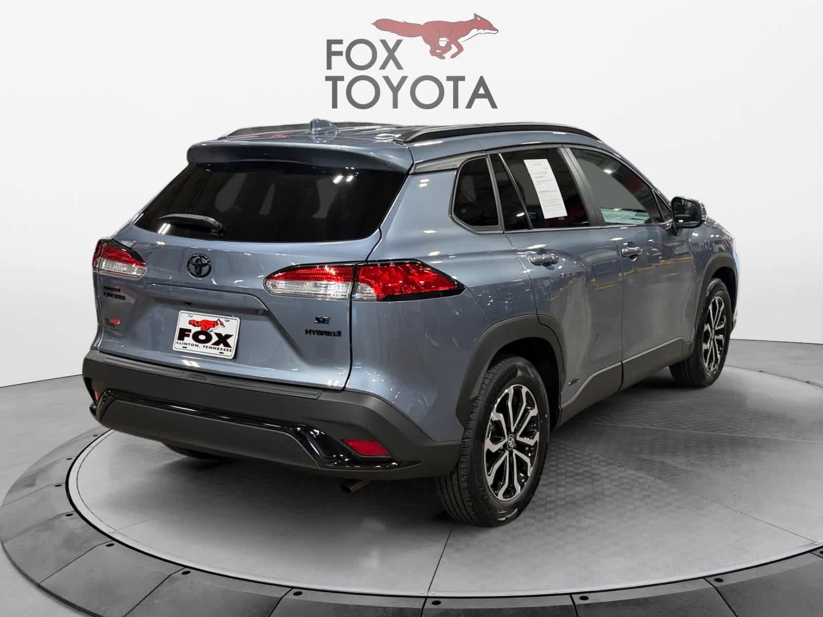 Used 2024 Toyota Corolla Cross AWD Hybrid image 6