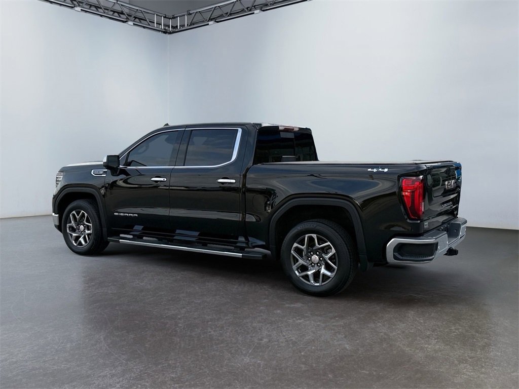 Used 2023 GMC Sierra 1500 SLT w/ SLT Premium Plus Package image 5