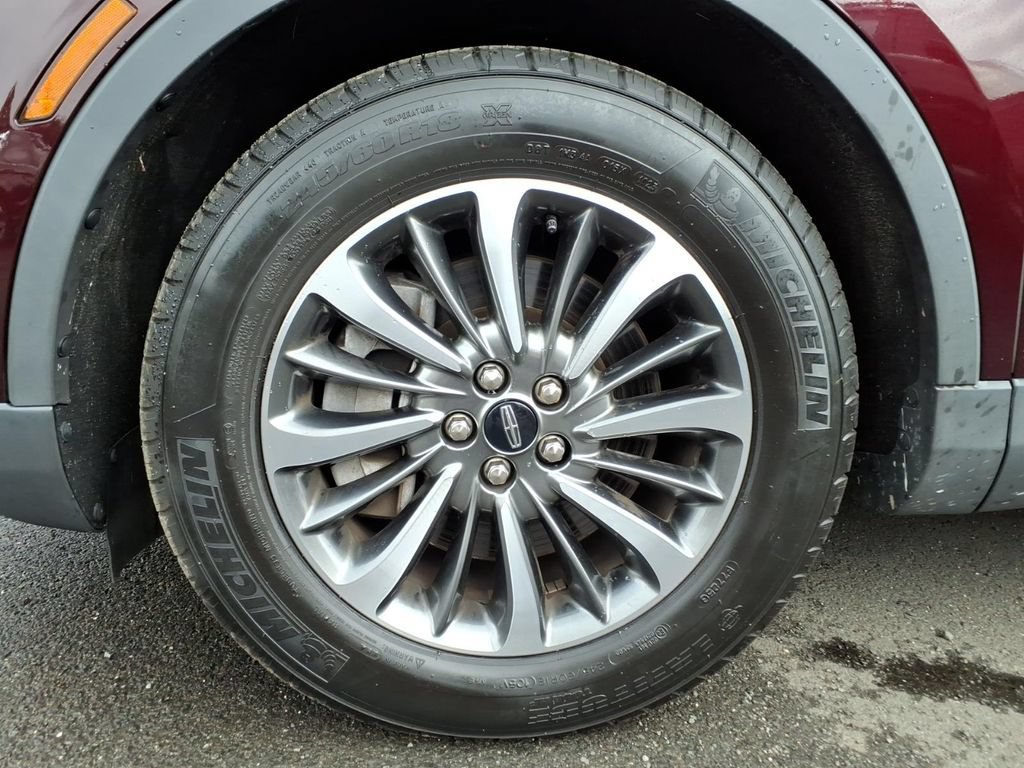 Certified 2023 Lincoln Nautilus Reserve w/ Luxury Package AWD/4WD image 25
