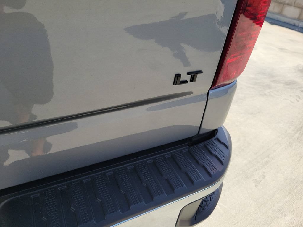 New 2026 Chevrolet Silverado 1500 LT w/ LPO, Dark Essentials Package RWD image 23