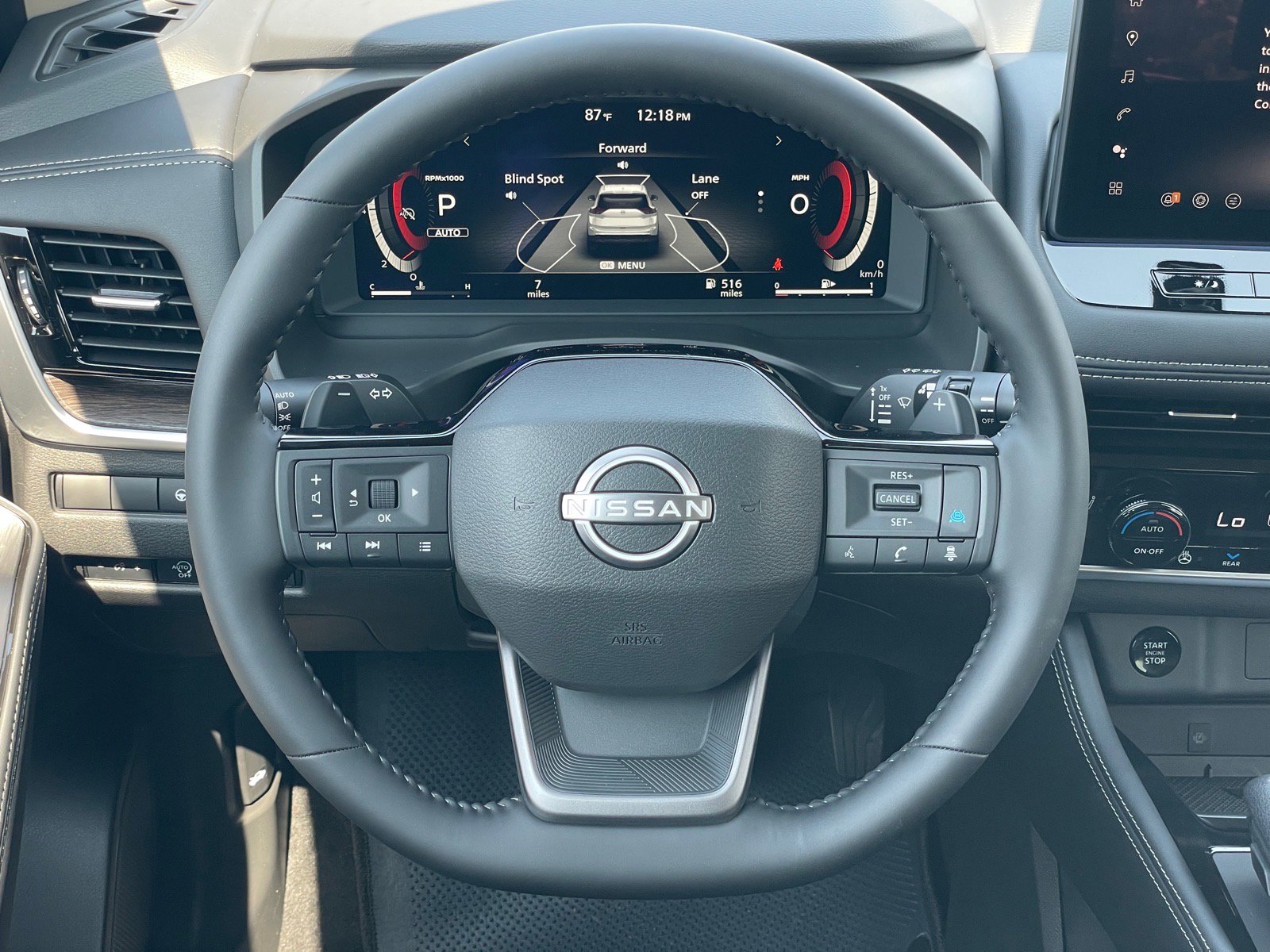New 2026 Nissan Rogue Platinum AWD/4WD image 13