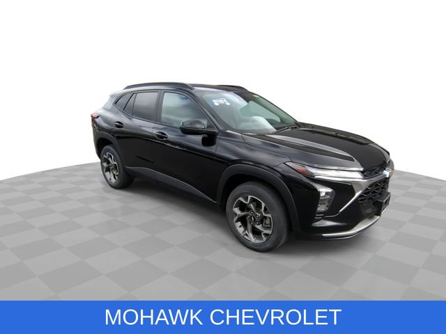 Certified 2024 Chevrolet Trax LT image 2
