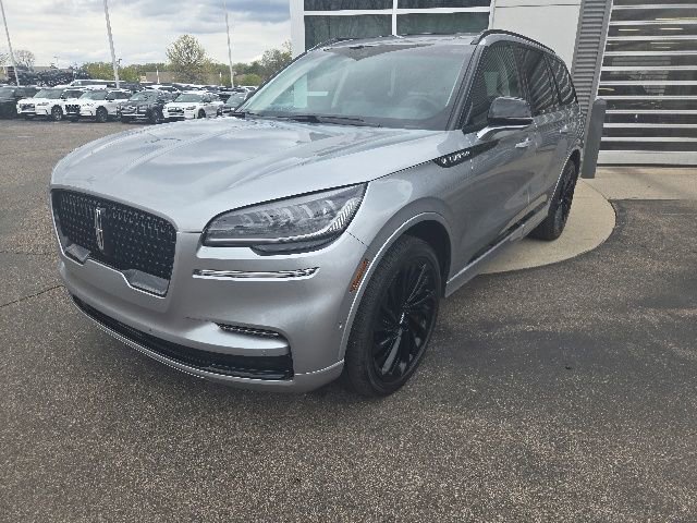 Certified 2024 Lincoln Aviator Reserve w/ Jet Package AWD/4WD image 12