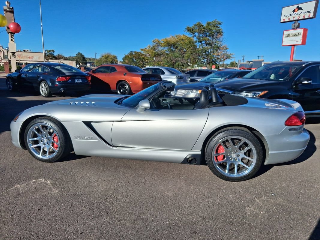 Used 2004 Dodge Viper SRT-10 RWD image 7