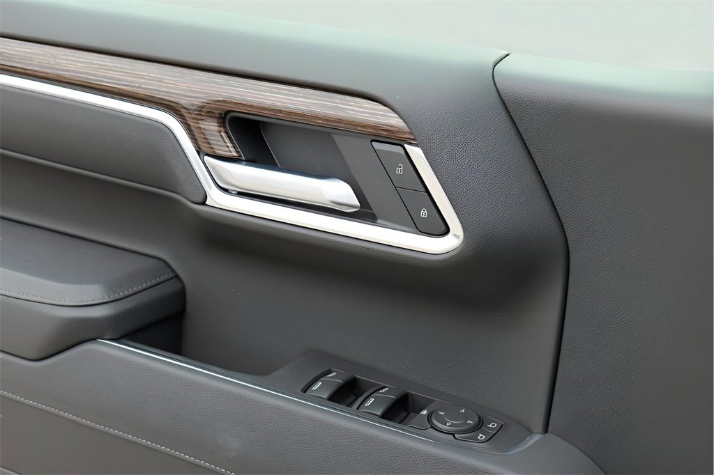New 2025 GMC Sierra 1500 Elevation image 20