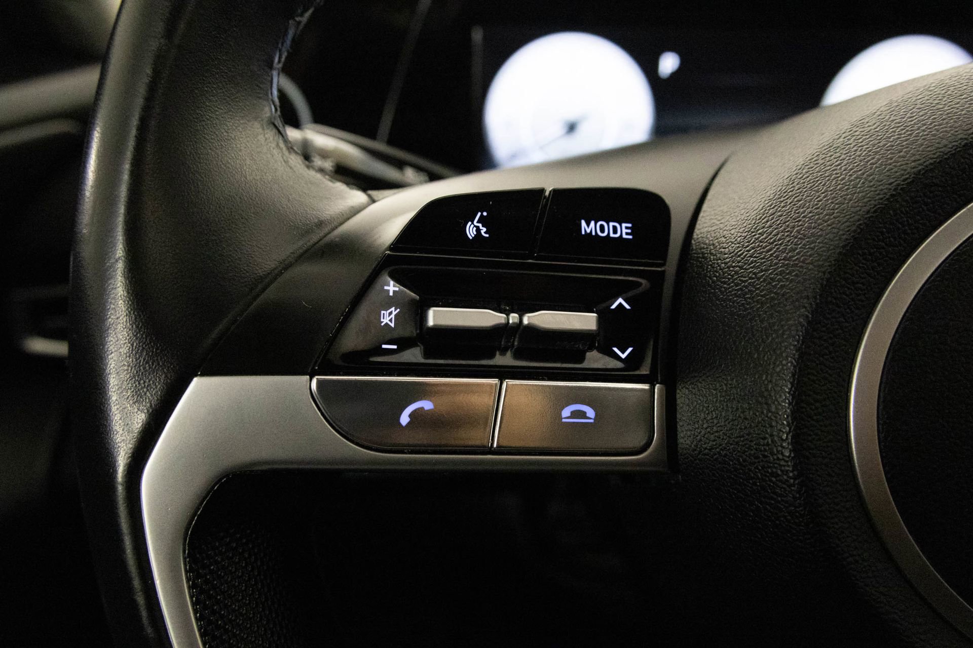 Used 2022 Hyundai Elantra SEL w/ Convenience + Premium Package FWD image 28