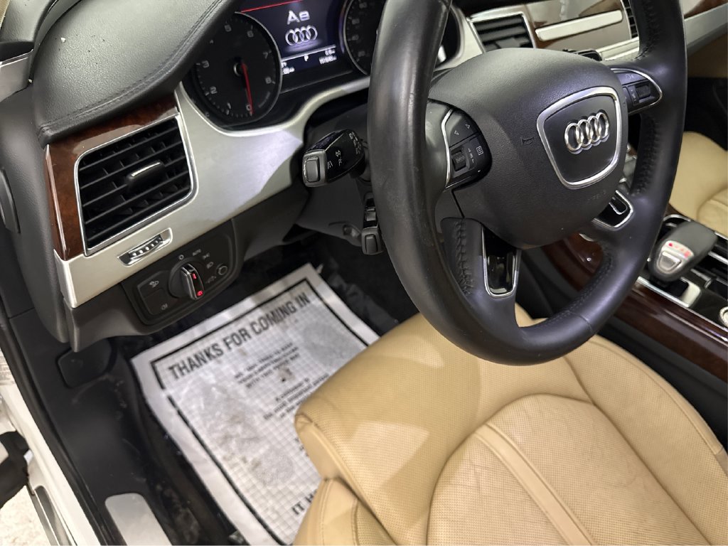 Used 2014 Audi A8 3.0T AWD/4WD image 28