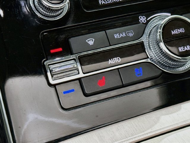 Used 2019 Lincoln Navigator Black Label AWD/4WD image 21