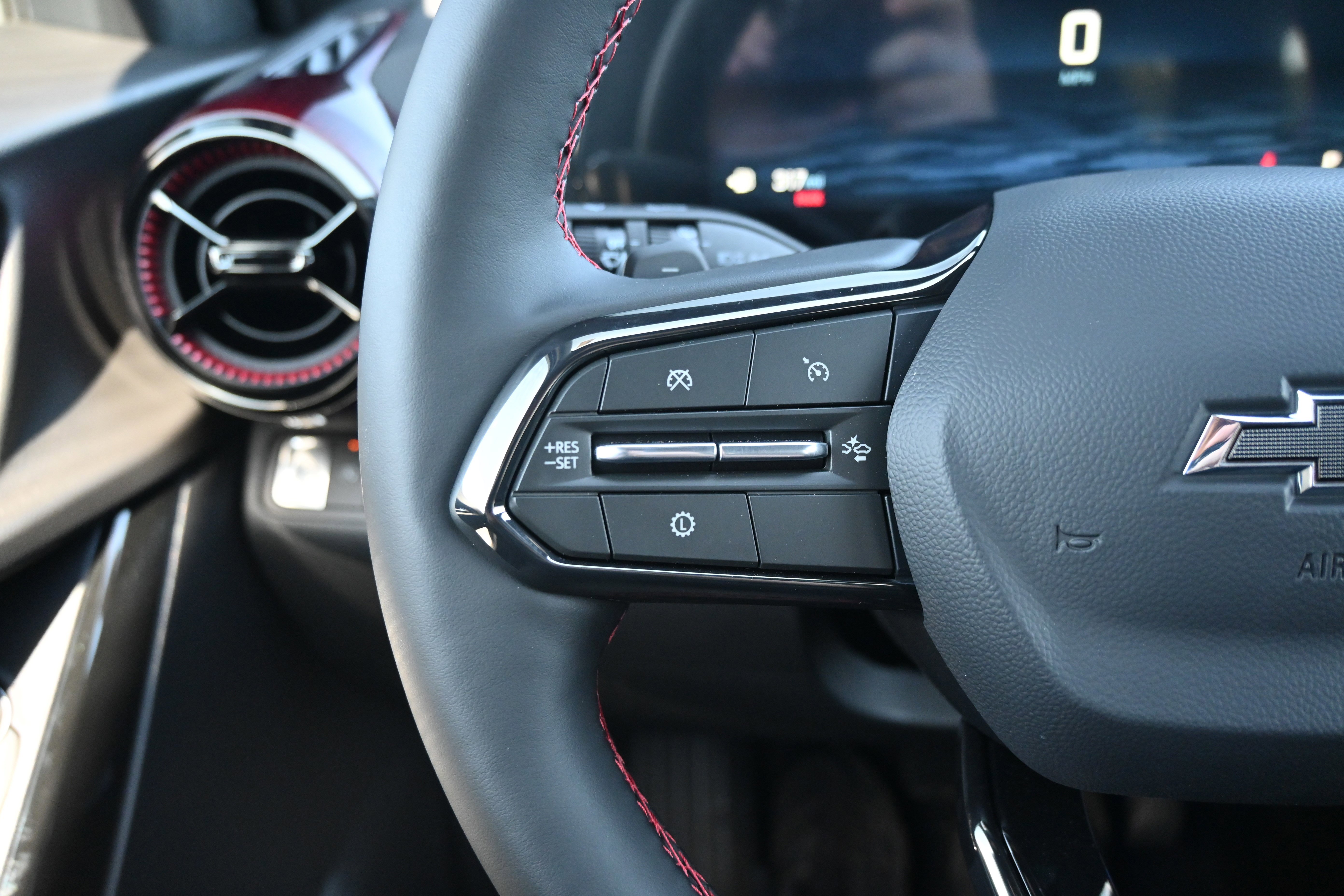 Used 2026 Chevrolet Equinox RS w/ Convenience Package III image 31