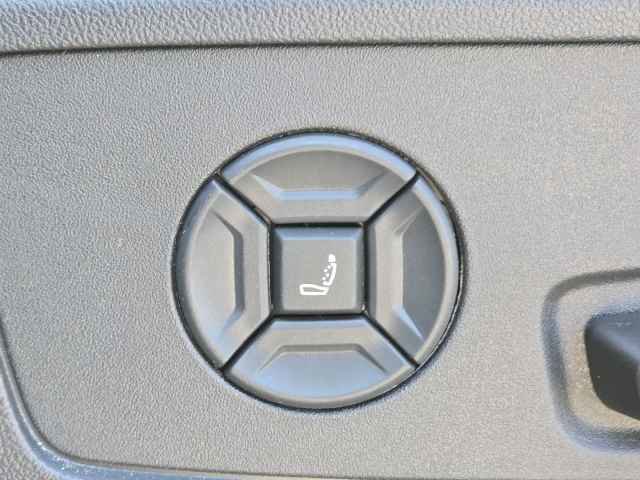 New 2025 Audi SQ5 Prestige image 15