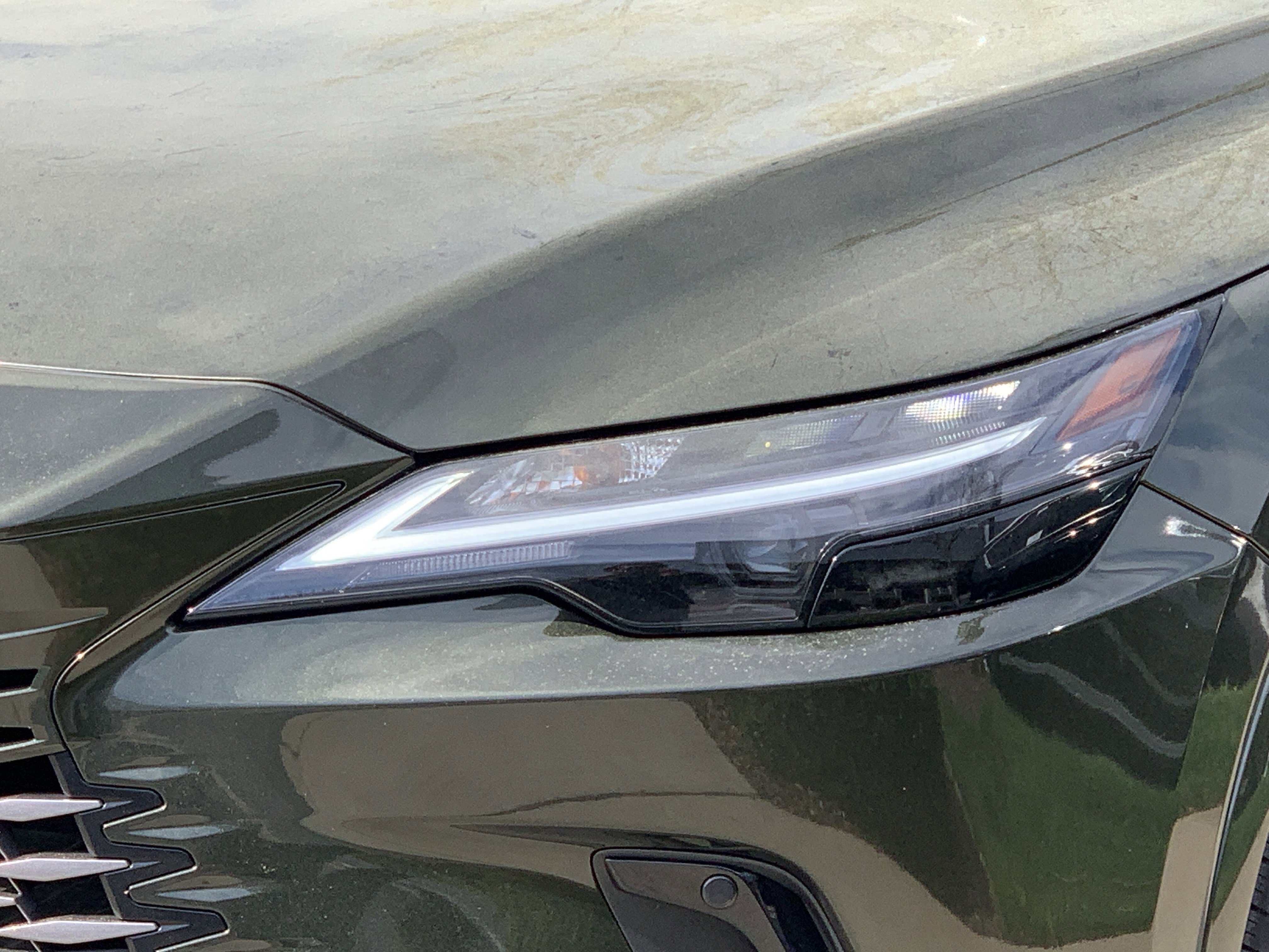 Used 2025 Lexus RX 350 FWD w/ Technology Package image 6