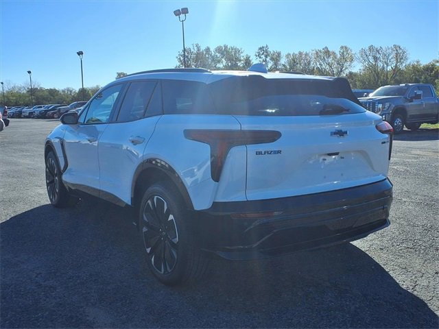 Used 2024 Chevrolet Blazer EV RS image 74