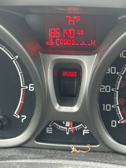 Used 2013 Ford Fiesta SE FWD image 3