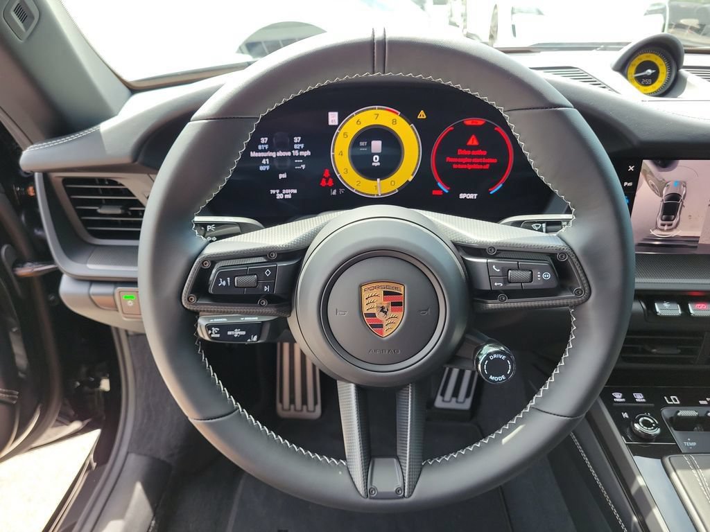 Used 2026 Porsche 911 Carrera T RWD image 37