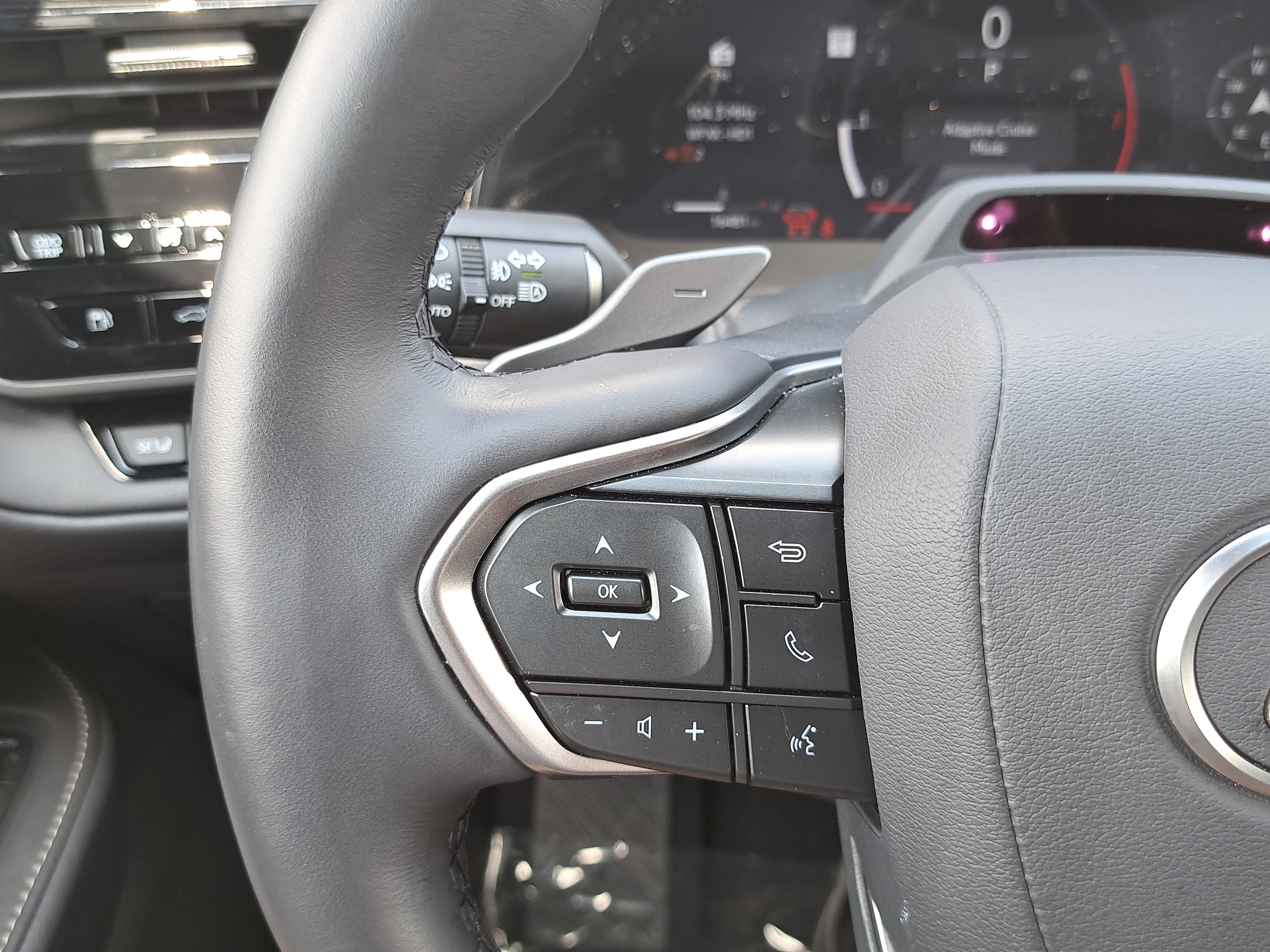 Used 2025 Lexus TX 350 AWD w/ Technology Package image 18