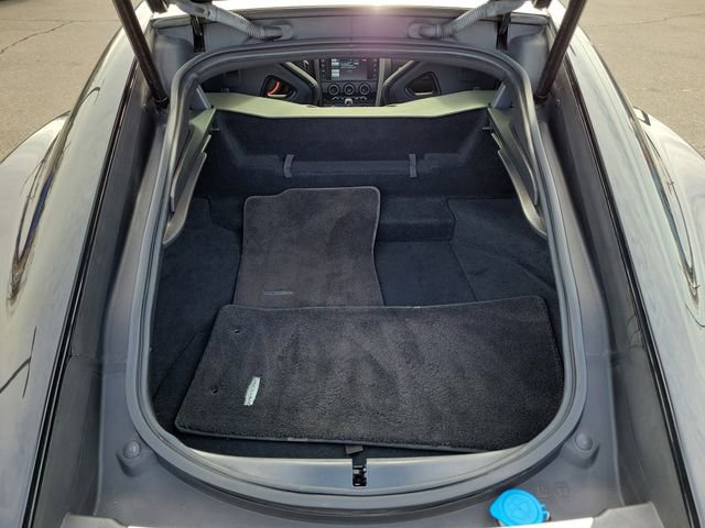 Used 2016 Jaguar F-TYPE R image 10