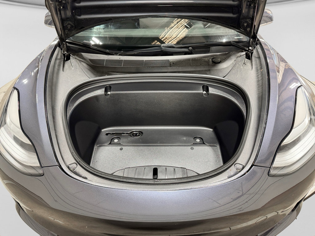 Used 2020 Tesla Model 3 Standard Range Plus image 23