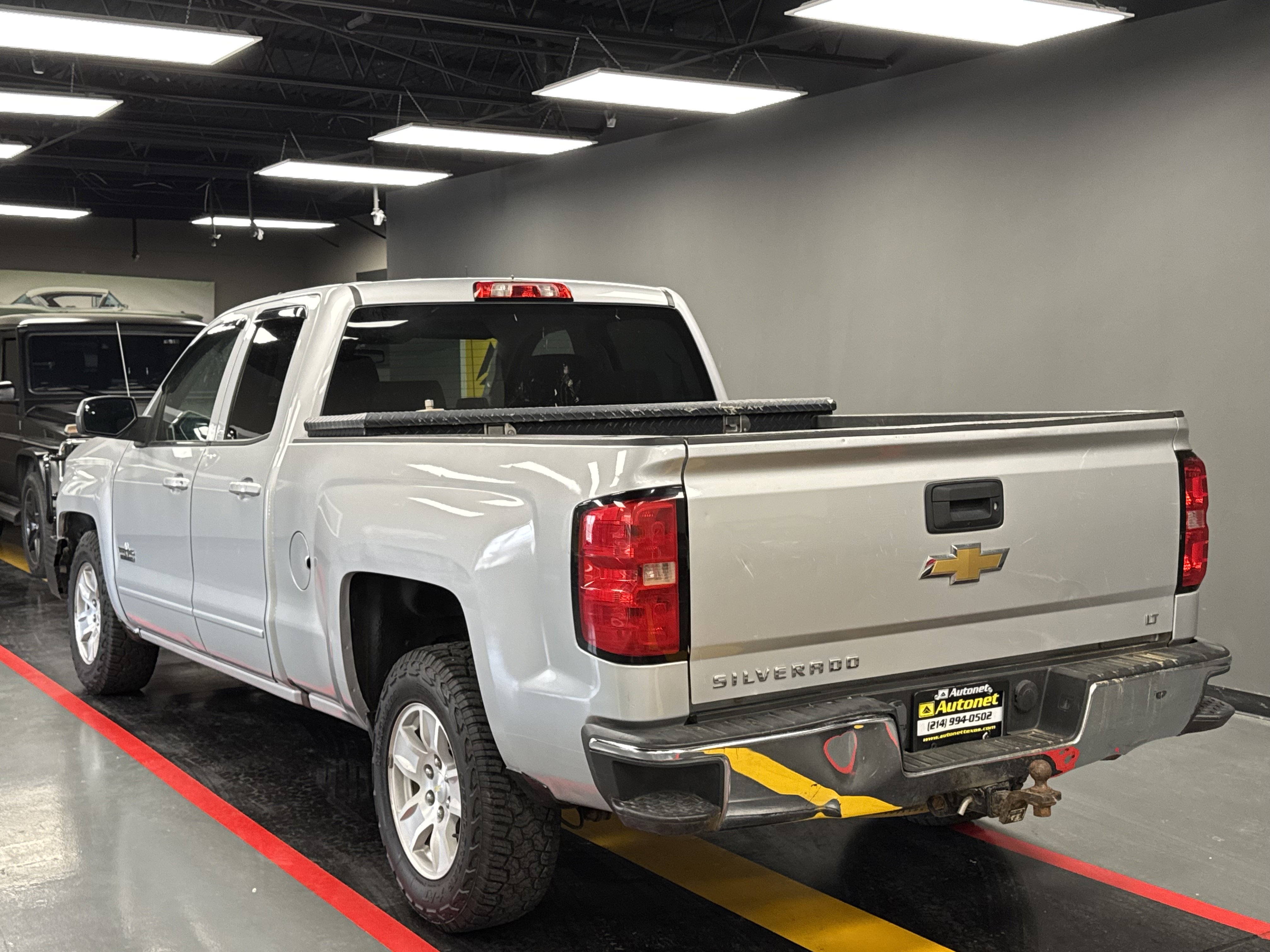 Used 2016 Chevrolet Silverado 1500 LT w/ Texas Edition image 4