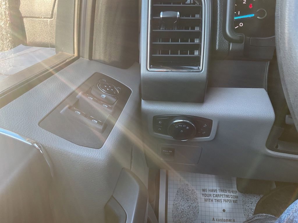 Used 2020 Ford F150 XLT image 17