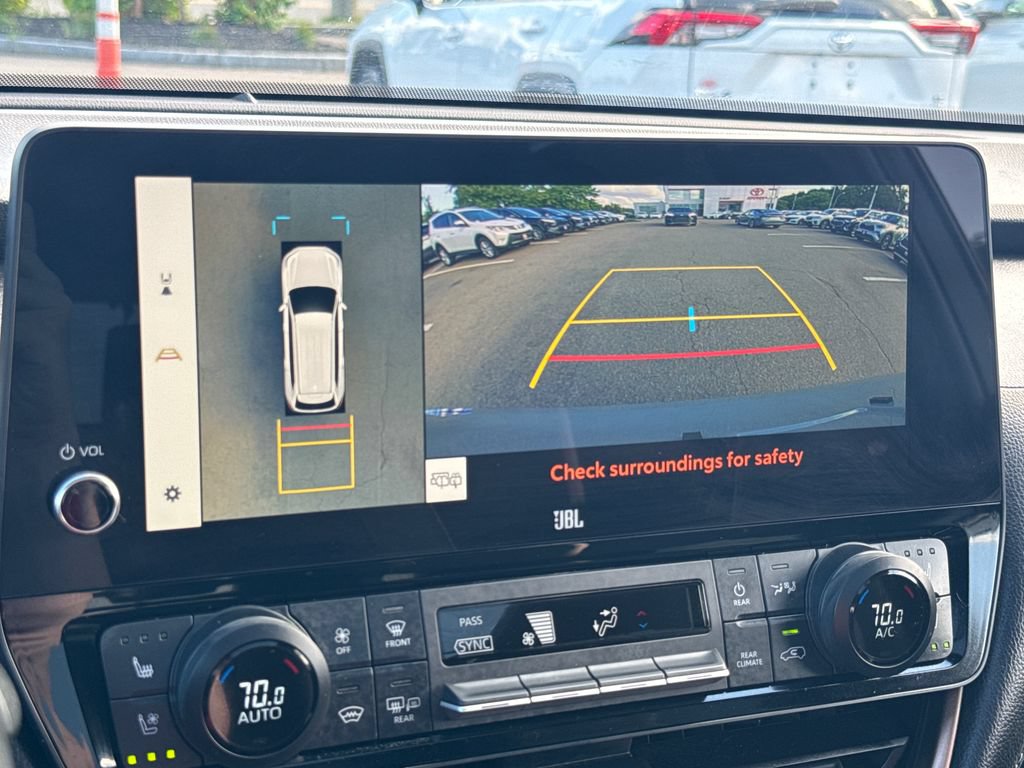Used 2025 Toyota Grand Highlander AWD Hybrid image 24