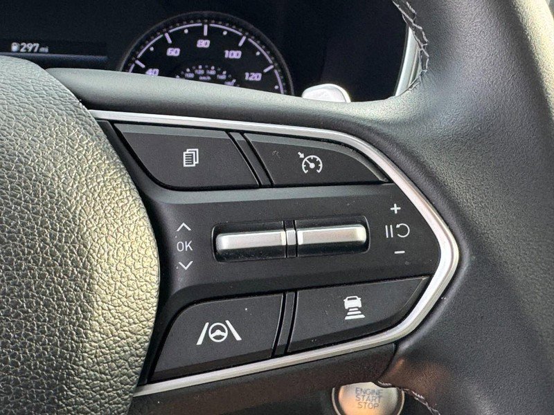 Used 2023 Hyundai Santa Fe SEL image 18