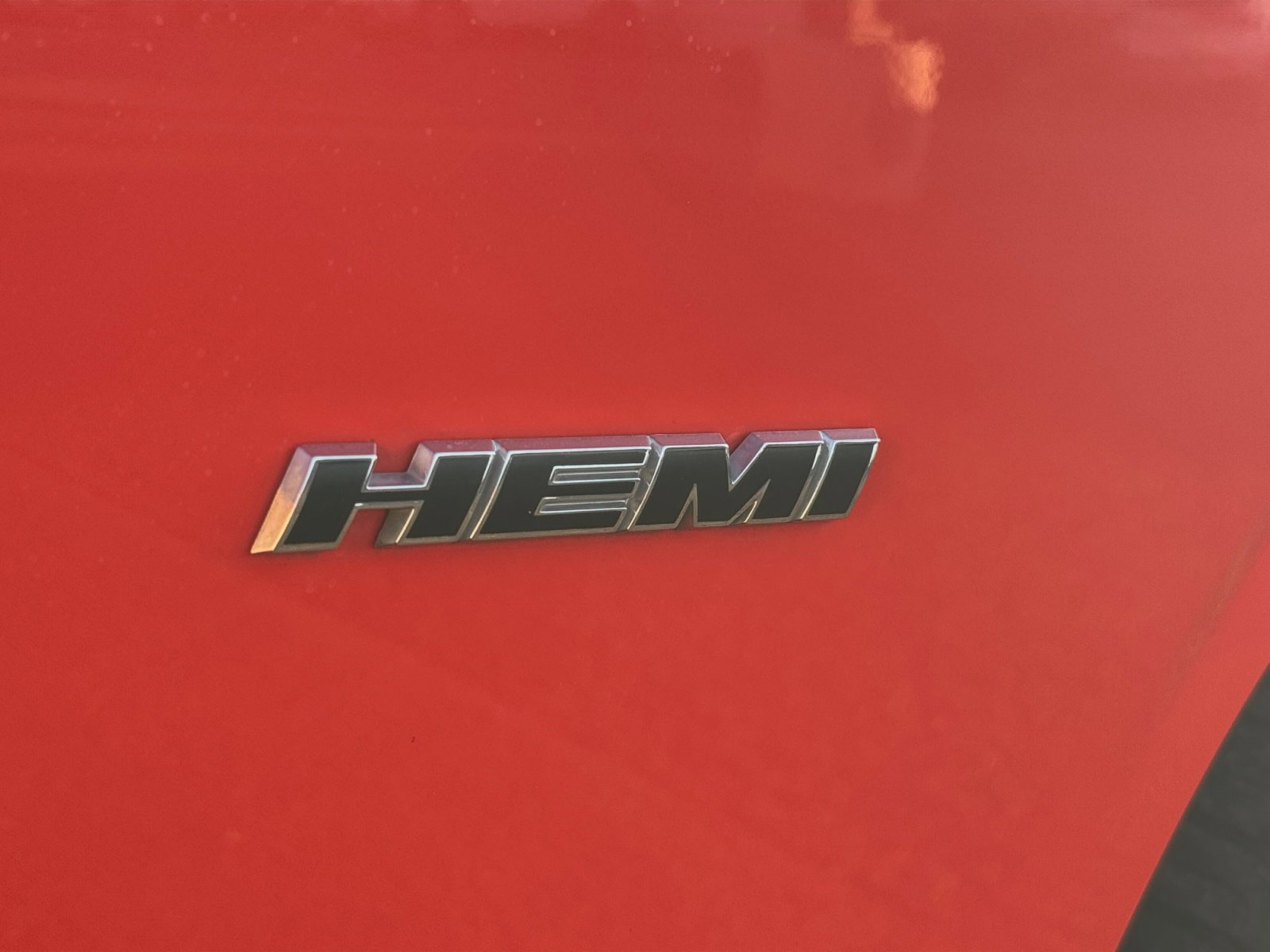 Used 2018 Dodge Challenger R/T w/ Driver Convenience Group image 28