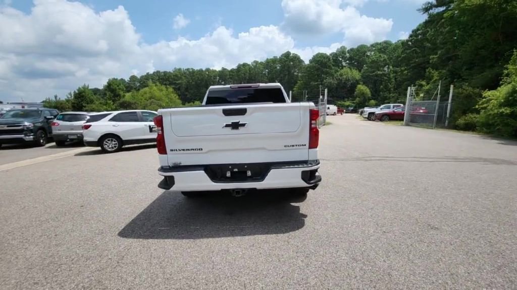 Certified 2025 Chevrolet Silverado 1500 Custom w/ Turbomax Blackout Package image 4