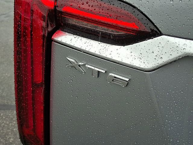 Certified 2024 Cadillac XT6 Premium Luxury w/ Platinum Package image 24