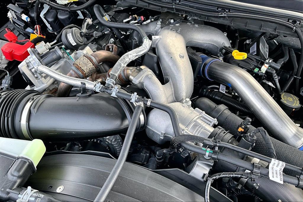 New 2026 Ford F250 Lariat w/ Black Appearance Package image 33