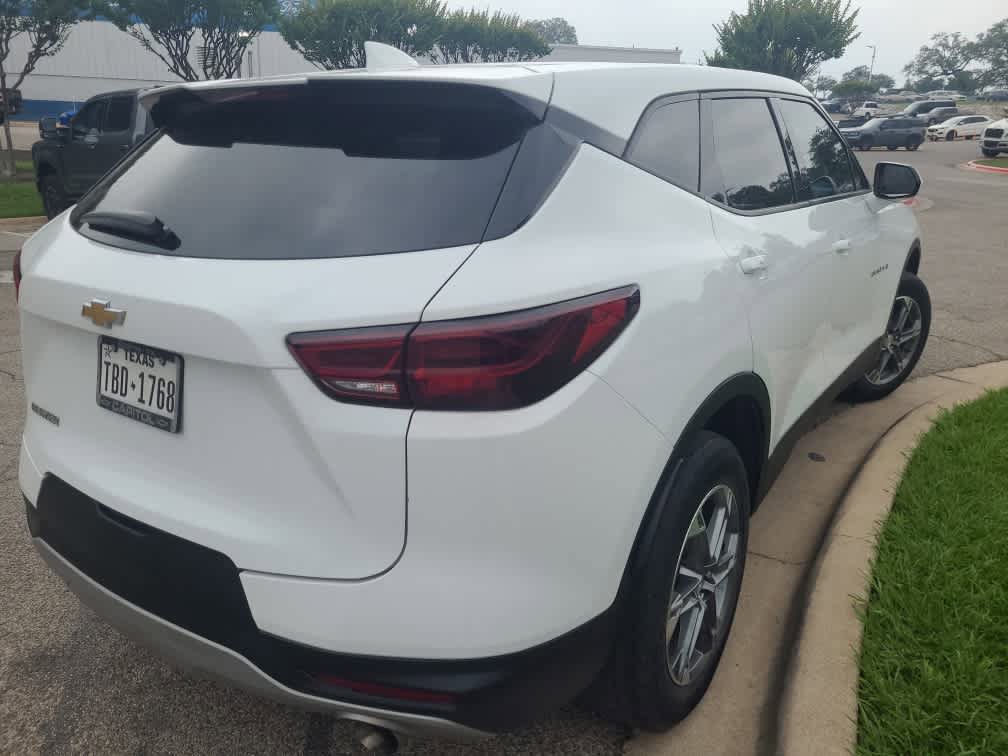 Used 2023 Chevrolet Blazer LT w/ Driver Confidence Package FWD image 6