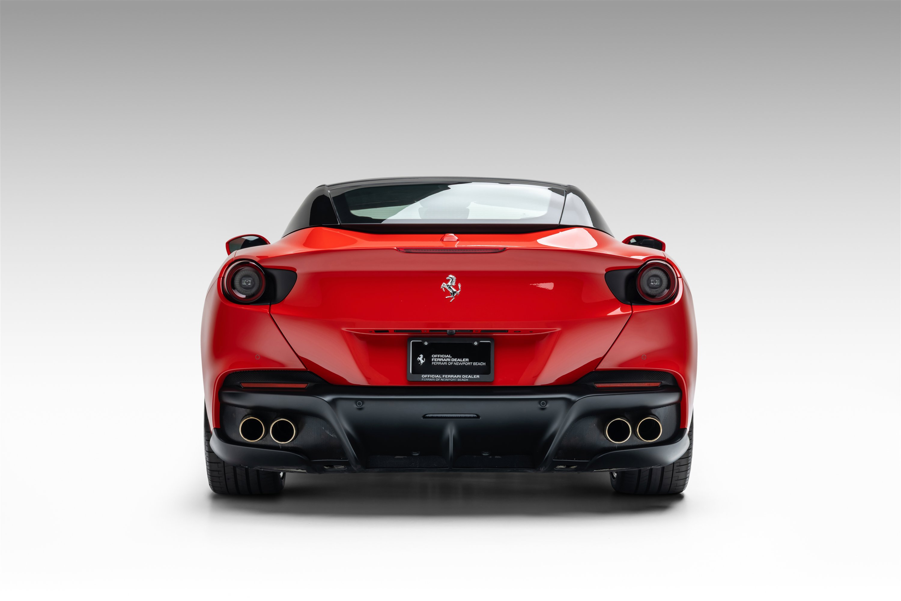 Certified 2022 Ferrari Portofino M RWD image 7