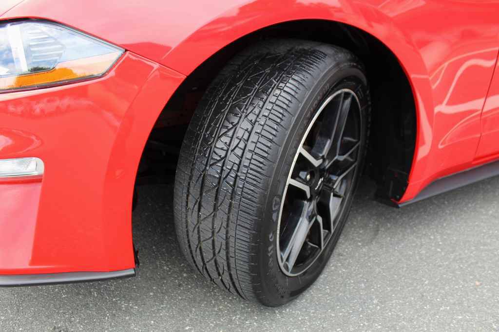 Used 2020 Ford Mustang Premium RWD image 37