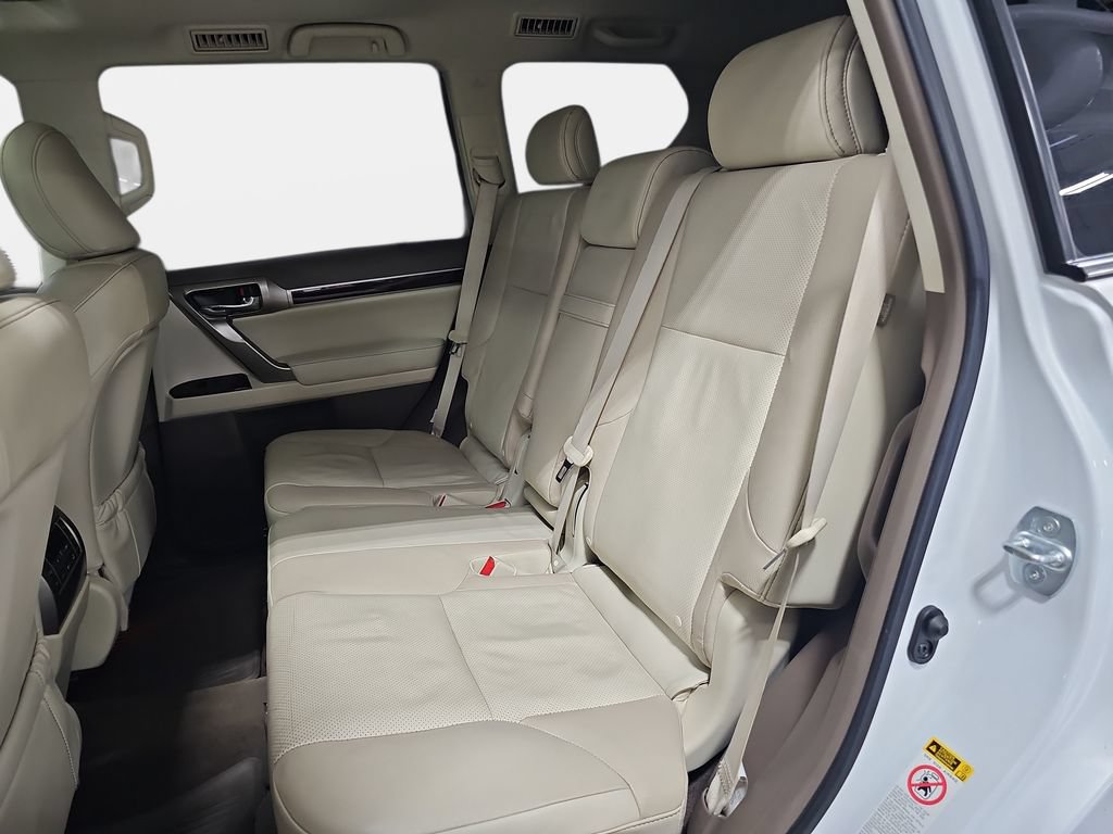 Used 2019 Lexus GX 460 Premium w/ Premium Package AWD/4WD image 12